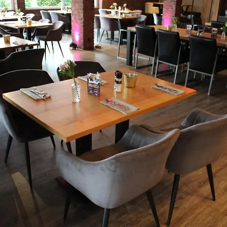 Szálloda Mintarder Wasserbahnhof 3*