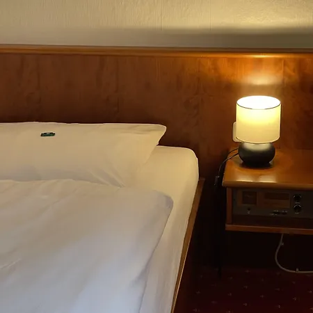 Hotell Mintarder Wasserbahnhof 3*