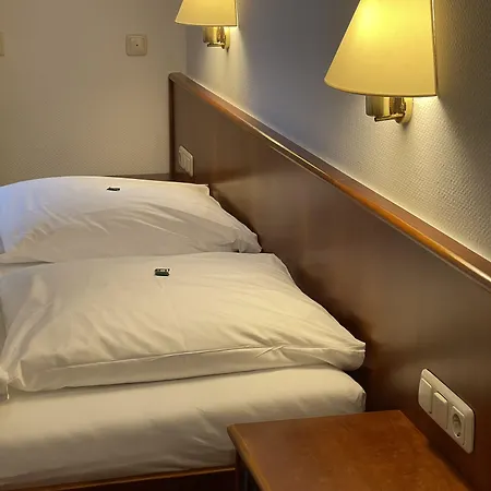 Mintarder Wasserbahnhof Szálloda Mülheim an der Ruhr