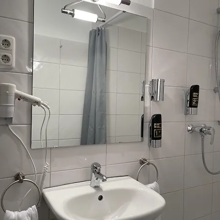 Mintarder Wasserbahnhof 3* 鲁尔河畔米尔海姆
