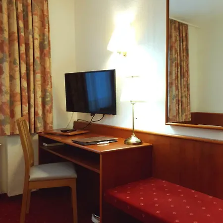 Szálloda Mintarder Wasserbahnhof Mülheim an der Ruhr