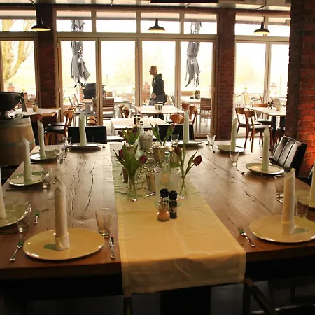 Mintarder Wasserbahnhof