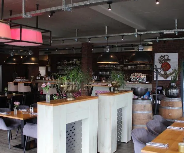 Отель Mintarder Wasserbahnhof