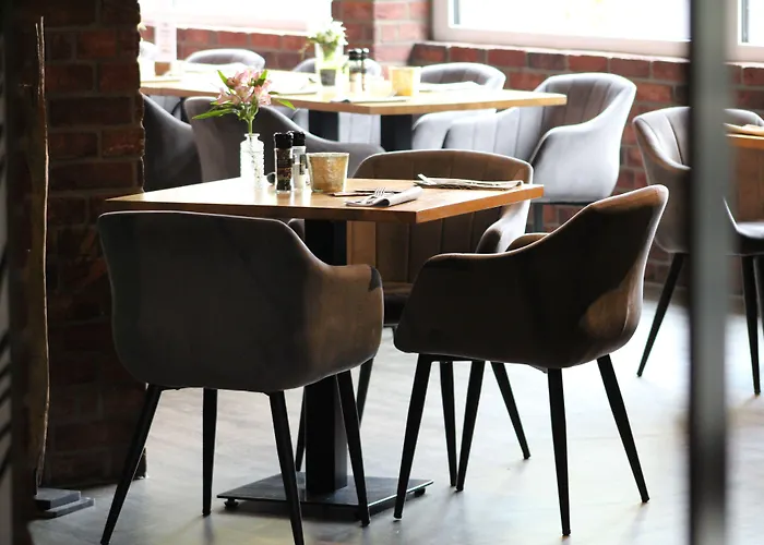 Mintarder Wasserbahnhof Hotel