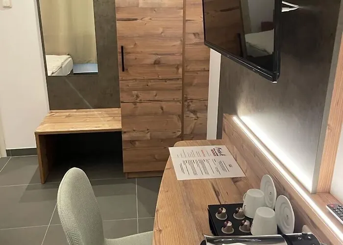 Mintarder Wasserbahnhof Мильгейм-на-Руре