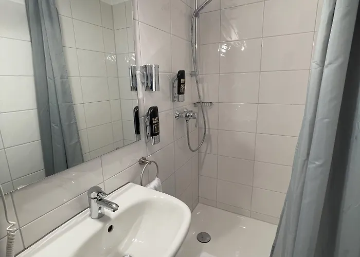 Mintarder Wasserbahnhof Мильгейм-на-Руре