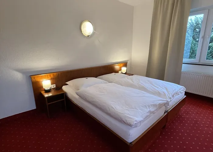 Mintarder Wasserbahnhof Hotel