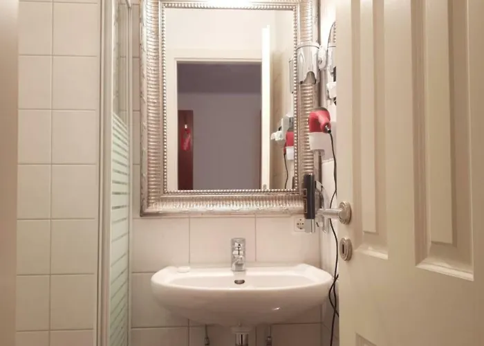 Mintarder Wasserbahnhof Hotel Muelheim an der Ruhr