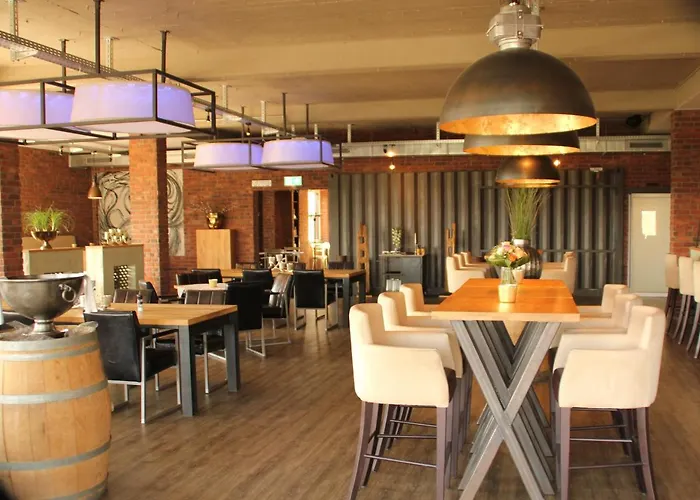 Mintarder Wasserbahnhof Hotel